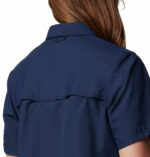 a woman wearing a blue shirt