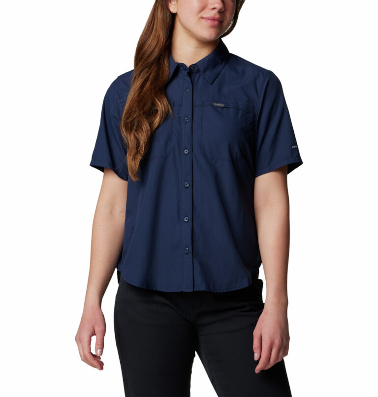 a woman wearing a blue shirt