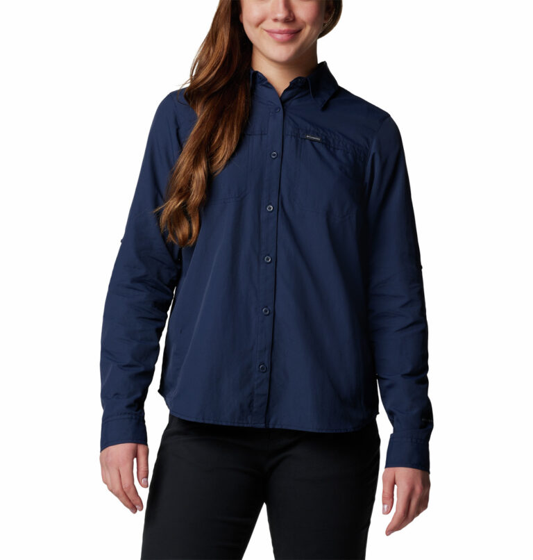 A women in a blue shirt