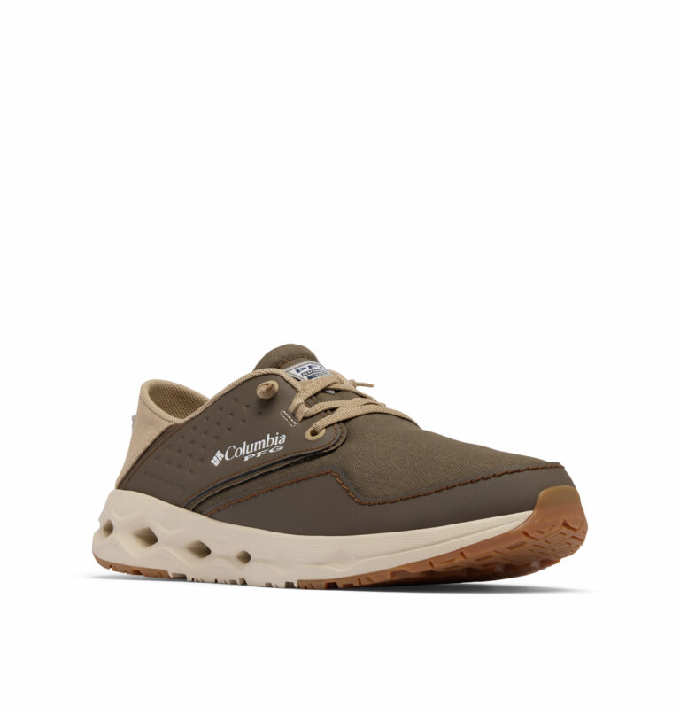 A brown fishing shoe front view