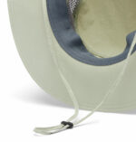 a close up of a hat