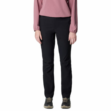 A Women wearing black pants