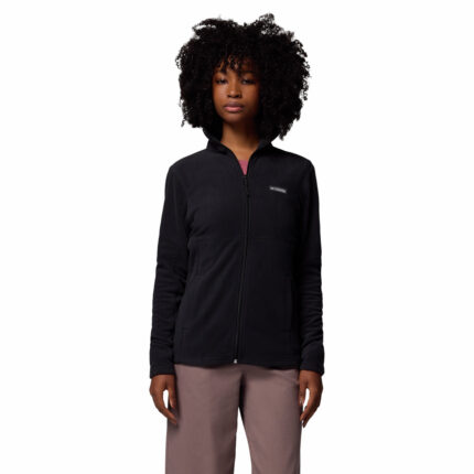 a women wearing a Black Basin Trail III Full Zip Fleece Jacket