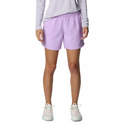 a women wearing pink shorts