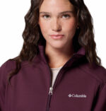 a women wearing a red Kruser Ridge III Softshell Jacket