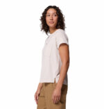 a women wearing a brown tee