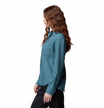 a women wearing a blue Silver Ridge Utility Long Sleeve Shirt
