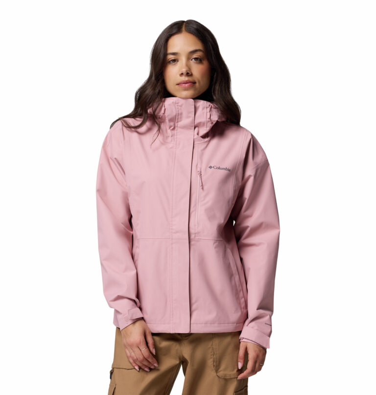 a women wearing a pink hikebound II jacket