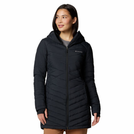 a women wearing a black Joy Peak II Mid Hooded Jacket
