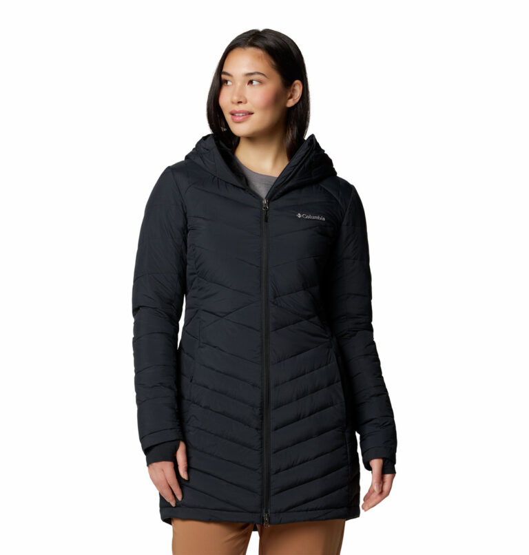 a women wearing a black Joy Peak II Mid Hooded Jacket