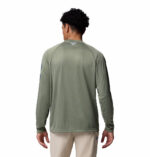a man wearing a PFG Terminal Tackle Long Sleeve Shirt