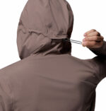 a women wearing a grey Trailborne 2.5L Shell Jacket