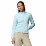 a women wearing a blue Sloan Crest Full Zip Fleece Jacket