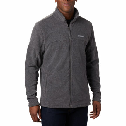 a man wearing a grey Basin Trail III Fleece Jacket