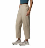 a women wearing brown Shale Ridge Pants