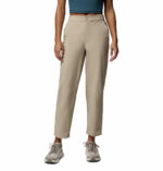 a women wearing brown Shale Ridge Pants