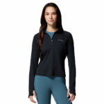 a women wearing a black Stealth Spring Half Zip Long Sleeve Tee