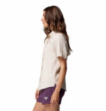 a women wearing a PFG Tamiami II Short Sleeve Shirt