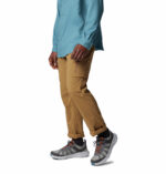 a man wearing a brown Silver Ridge Utility Pants