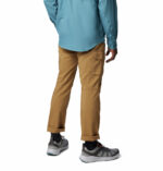a man wearing a brown Silver Ridge Utility Pants