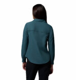 a women wearing a Silver Ridge 3.0 Long Sleeve Shirt