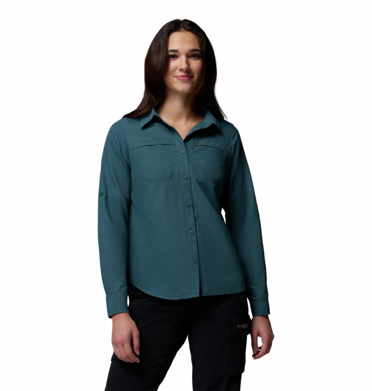 a women wearing a Silver Ridge 3.0 Long Sleeve Shirt