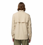 a man wearing a Silver Ridge Utility II Long Sleeve Shirt