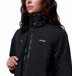 a women wearing a black Bugaboo IV Fleece Interchange Jacket