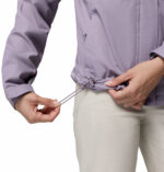 a women wearing a purple Hikebound II Jacket