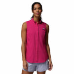 a women wearing a PFG Tamiami Sleeveless Shirt
