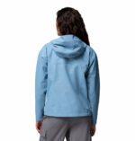 a women wearing a Hikebound II Jacket