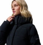 a women's Amaze Puff Mid Hooded Jacket
