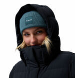 a women's Amaze Puff Mid Hooded Jacket