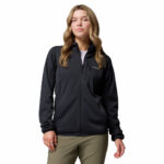 a women wearing a Essential Hike Grid Full Zip Fleece Jacket