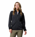 a women wearing a Essential Hike Grid Full Zip Fleece Jacket